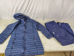 lot 81 image: WomensKids Columbia OmniHeat Jacket and Mens Columbia Convert Snowpants