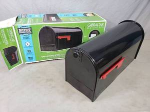 lot 125 image: New Gibraltar Large Capacity Mailbox