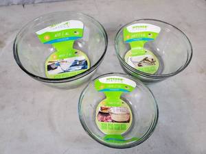 lot 148 image: 3 New Glass Mixing Bowls - See note