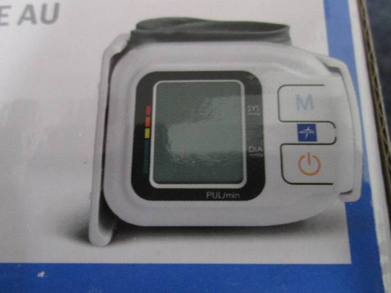 Medline MDS3003 Digital Wrist Blood...