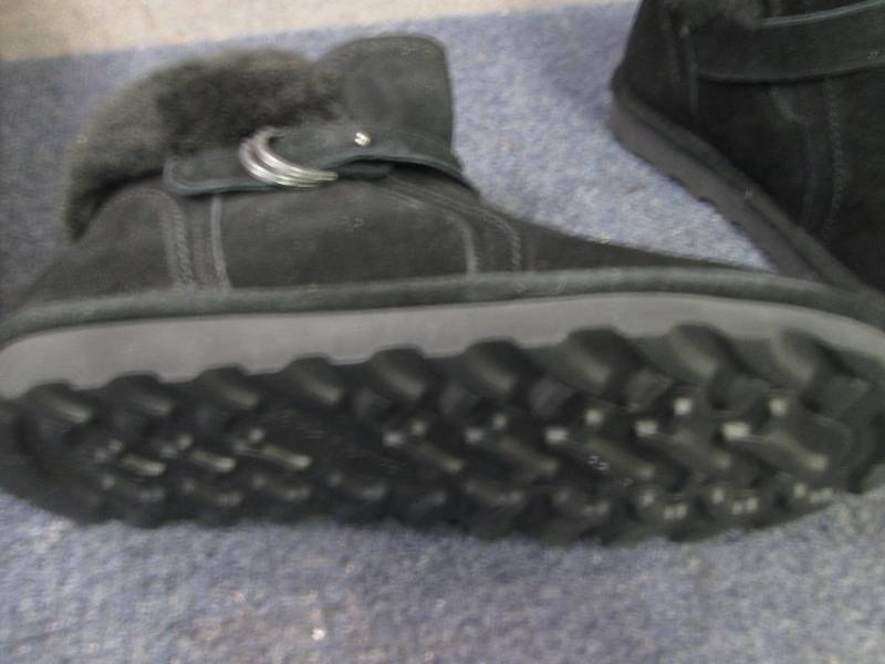 Bearpaw Womens NeverWet Koko Booti...