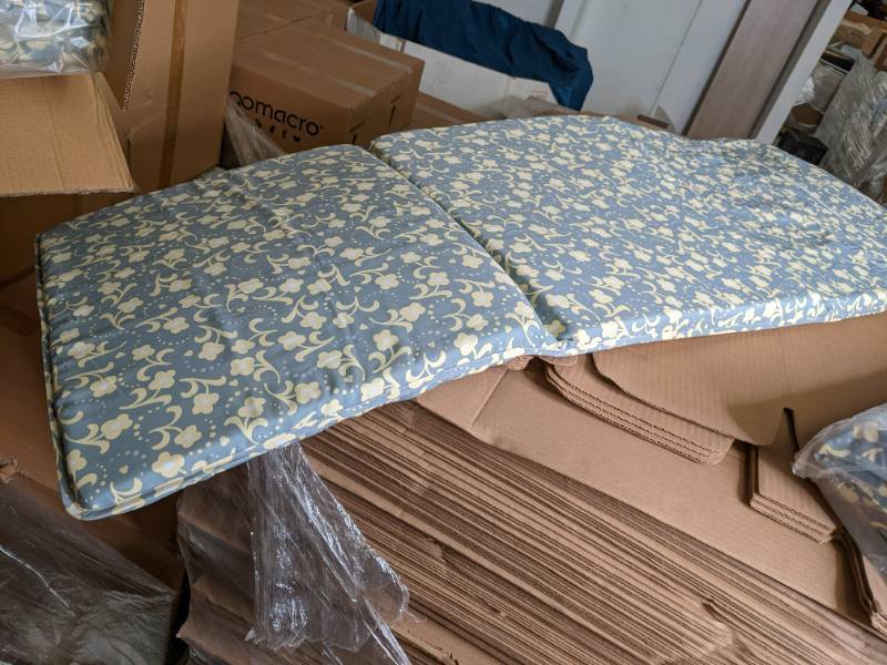 (5) Teacher Rocker Patterned Cushio...