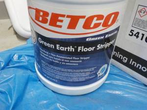 Betco 1 Gallon Jug Green Earth Floor Stripper retail $30