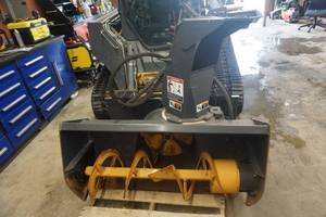 FFC Brand Model 110840 Universal Mount Bobcat Skid Loader Skid Steer Hydrailic Snow Blower Attachment