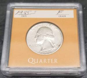 2 SILVER WASHINGTON QUARTERS 1935-S 1964