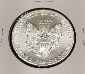 1992 AMERICAN SILVER EAGLE 1 TROY OZ .999 FINE SILVER DOLLAR