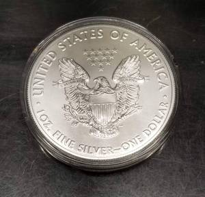 2021 type 1 AMERICAN SILVER EAGLE 1 TROY OZ .999 FINE SILVER IN AIRTITE