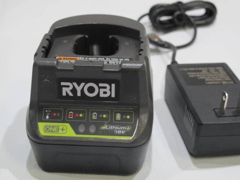 lot 925 image: Ryobi P118B 18V Battery Charger