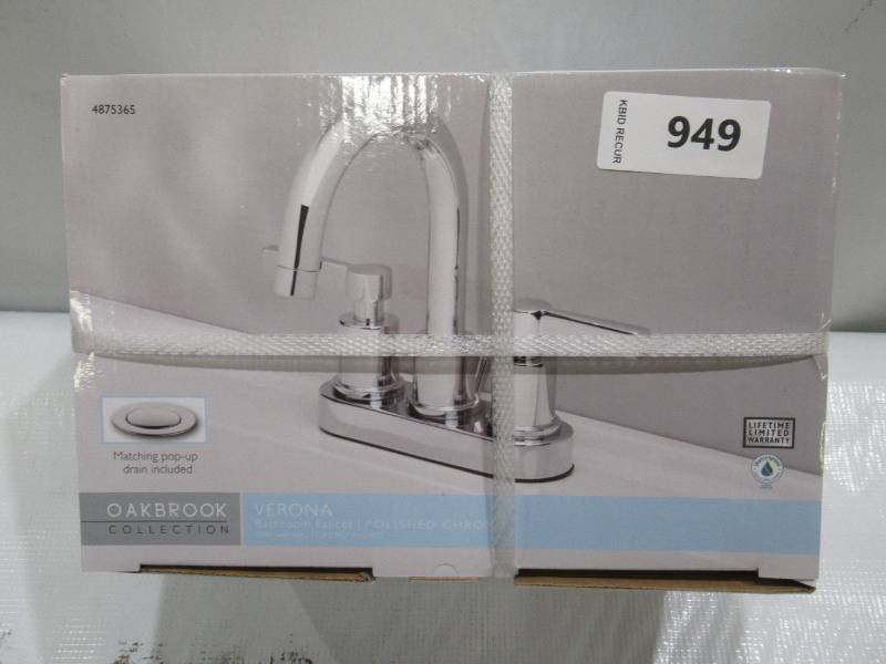 lot 949 image: OakBrook 67703W-6101 Verona Two Handle Lavatory Pop-Up Faucet Chrome