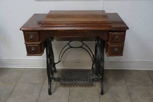 antique sewing machine