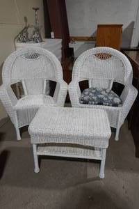 wicker patio set