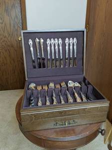 lot 12 image: Collection of Multiple Silverware Patterns Includes Antique Wallace Sterling Silver
