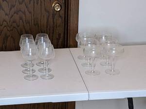 lot 66 image: Vintage Lot of 12 Grape Vine Etched Goblets and Wine Glasses