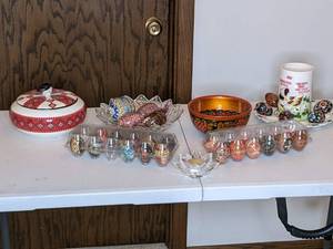 lot 72 image: Collection of 38 Colored Eggs, Candy Dish, Wooden Bowl, and More