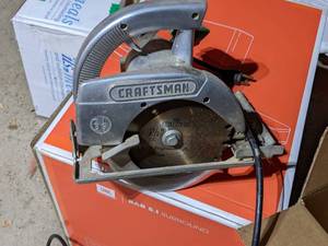 lot 32 image: Vintage Craftsman 6 12 Electric Handsaw