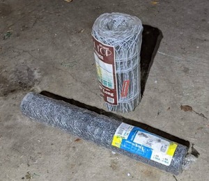lot 54 image: Lot of Chicken Wire 50 and Wire Border Fence 20 - Brand NEW