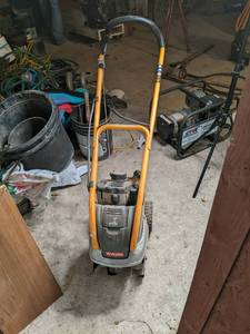 lot 11 image: Ryobi 12 gas tiller. Was last run ...