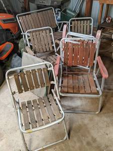 lot 26 image: 6 outdoor chairs and outdoor bench...