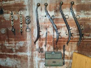 lot 49 image: Horse Hames and more (see photos)...