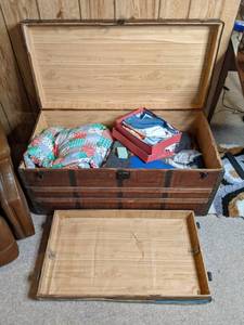lot 224 image: Trunk filled with material and vint...