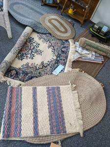 lot 151 image: Large assortment of area rugs (see ...