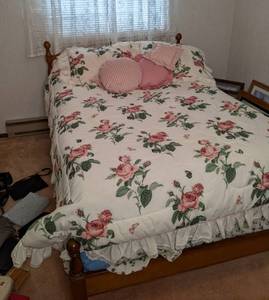lot 158 image: Full size bed with wooden head and ...