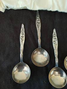 lot 4 image: Set Of 12 Sterling Silver Bouillon Lily Of The Valley Soup Spoons With Custom Embroidered Holder