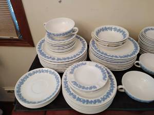 lot 19 image: Collection Of Wedgwood Queensware China