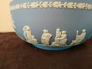 lot 26 image: Wedgwood Jasperware Set