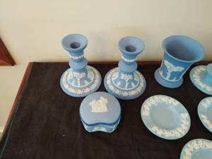 lot 29 image: Wedgwood Jasperware And Queensware Set