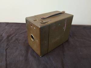 lot 30 image: Old Kodak Camera First Anniversary Camera