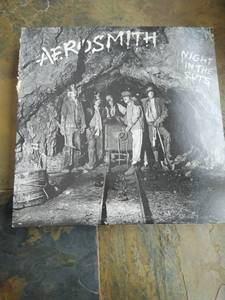 lot 105 image: Rock Records