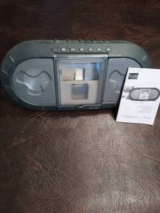 lot 244 image: iPod Dock