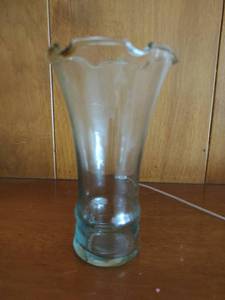 lot 60 image: Collection of Glass Dcor