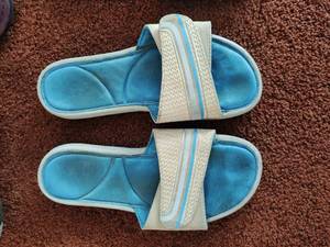 lot 64 image: Collection of Womens Shoes