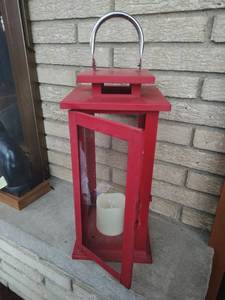 lot 98 image: Lantern with LED Candle