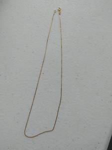 lot 269 image: 14k Gold Youth Size Necklace