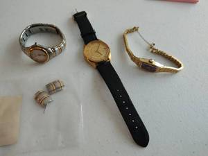 lot 276 image: Bulova & Two Seiko Wristwatches