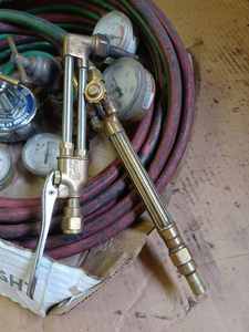 Oxy-Acetylene Torch Set with 25-foot Hose and 2 Gauges