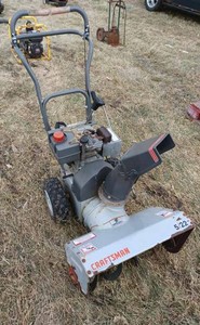 Craftsman 5 hp. 22-inch Walk-Behind Snow Thrower - Needs Tune-Up