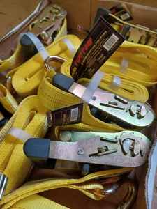 Box of 5 New Wood Tuff Tow 1.5-inches by 15-feet Ratchet Straps