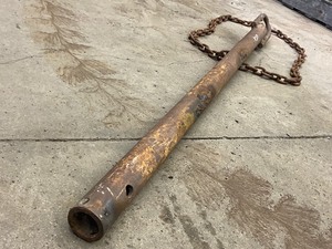 lot 20 image: Pintle-Style Tow Hitch Insert Bar