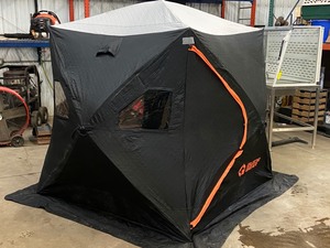 lot 1-B image: Guide Gear 5-Hub Thermal Ice Shelter