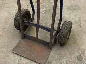 lot 4-D image: Two-Wheel Dolly