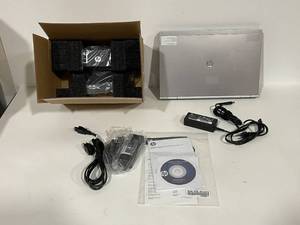 HP Elitebook 8570p Laptop and Docking Station