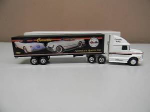 ERTL 164 SCALE CORVETTE RALLY 1953 CORVETTE AMERICAS SPORTS CAR SEMI & TRAILER - IN BOX - VERY COOL PIECE - SEE PICTURES