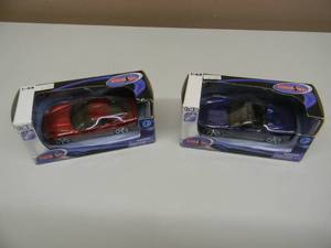 2 - MAISTO MODELS 143 SCALE CHEVROLET CORVETTES - NICE SET - SEE PICTURES