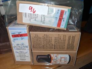 lot 96 image: Set of 4 Ellia Essential Oils .5 oz.
