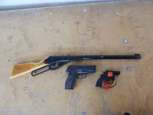 Buck BB Gun, Phantom Co2 BB Gun, Cap Gun