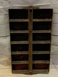 lot 2 image: Vintage Cast Iron French Roll Muffin 12 Slot Pan